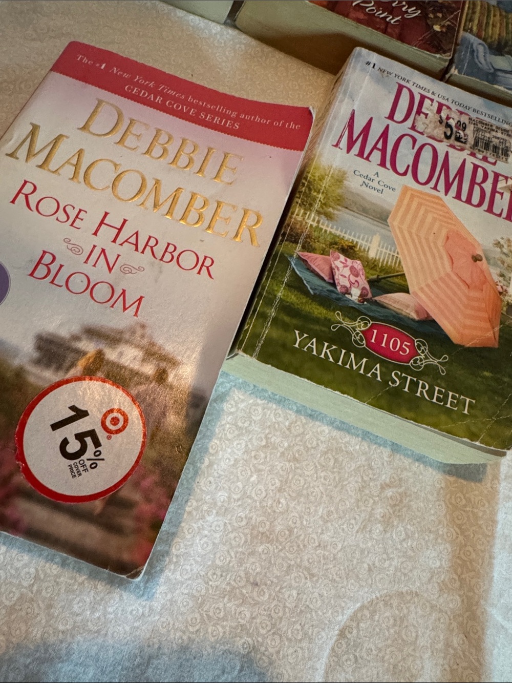 Debbie Macombet 7 paperback books - Picture 4 of 7